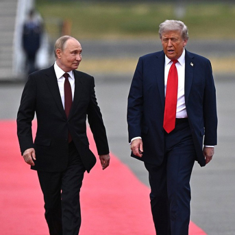 El presidente de Estados Unidos, Donald Trump, recibe en Alaska a su homólogo de Rusia, Vladimir Putin, de cara a su cumbre en agosto de 2025 (archivo) Sergey Bobylev/Kremlin/dpa El presidente de Estados Unidos, Donald Trump, recibe en Alaska a su homólogo de Rusia, Vladimir Putin, de cara a su cumbre en agosto de 2025 (archivo) Sergey Bobylev/Kremlin/dpa