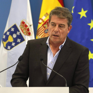 Besteiro expresa a víctimas y familias el abrazo y dolor del socialismo gallego Besteiro expresa a víctimas y familias el abrazo y dolor del socialismo gallego