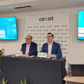 El presidente de la Cecot, Xavier Panés, y el secretario general, Oriol Alba. EUROPA PRESS