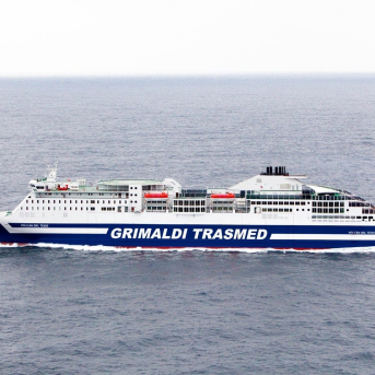 El buque 'Volcán del Teide', de Trasmed (Grupo Grimaldi). TRANSMED El buque 'Volcán del Teide', de Trasmed (Grupo Grimaldi). TRANSMED