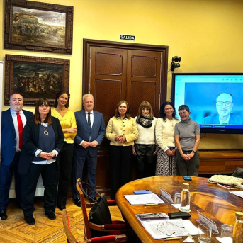 Justo Moreno, Susana Fernández, Iria Álvarez - Novoa, Manuel Campo Vidal, Sandra Cifuentes, Pilar Ruiz, Sandra Flores, María Jesús Fernández y Fernando Rivera.