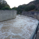 La presa de Guadarranque vuelve a soltar agua ante la previsión de nuevas lluvias