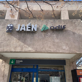 Estación de tren de Jaén. PP DE JAÉN