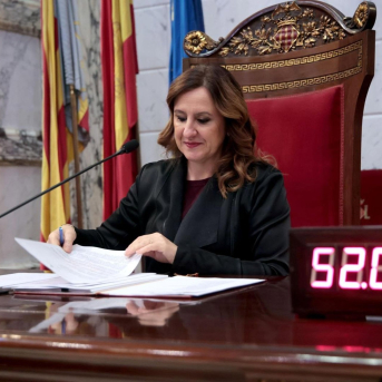 La alcaldesa de València, María José Catalá, durante un pleno del ayuntamiento de la ciudad. AYUNTAMIENTO DE VALÈNCIA La alcaldesa de València, María José Catalá, durante un pleno del ayuntamiento de la ciudad. AYUNTAMIENTO DE VALÈNCIA