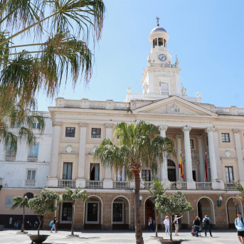 Vista de la fachada del Ayuntamiento de Cádiz ROCÍO RUZ/EUROPA PRESS