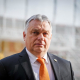 El primer ministro, Viktor Orbán, ante de participar en una cumbre europea celebrada en Versalles, pocas semanas después de la invasión rusa de Ucrania.  Kay Nietfeld/dpa