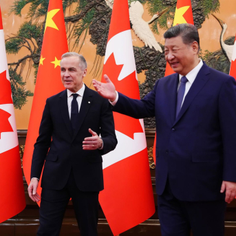 El primer ministro de Canadá, Mark Carney, se reúne con el presidente de China, Xi Jinping, en un recient viaje a Pekín. Europa Press/Contacto/Sean Kilpatrick