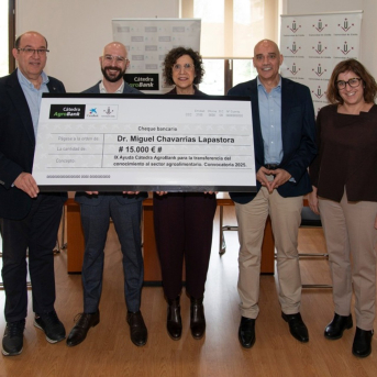 Un innovador proyecto de acuicultura recibe el premio de la Cátedra AgroBank a la Transferencia de Conocimiento