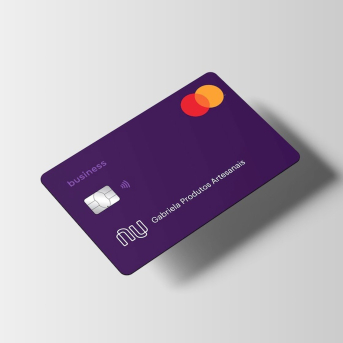 Una tarjeta de débito del banco brasileño Nubank. NUBANK