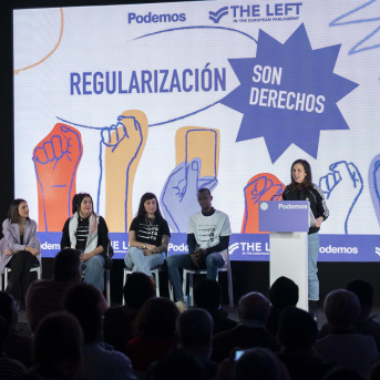 La secretaria general de Podemos, Ione Belarra (d), interviene durante el acto ‘Regularización son derechos’, a 26 de enero de 2026, en Madrid (España). Alberto Ortega - Europa Press La secretaria general de Podemos, Ione Belarra (d), interviene durante el acto ‘Regularización son derechos’, a 26 de enero de 2026, en Madrid (España). Alberto Ortega - Europa Press