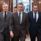 El presidente del Gobierno, Pedro Sánchez, y el ministro de Transportes, Óscar Puente, durante una sesión plenaria extraordinaria en el Congreso de los Diputados, a 27 de enero de 2026, en Madrid (España) Eduardo Parra - Europa Press