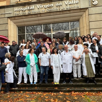 Trabajadores del Hospital Virgen del Valle de Toledo se concentran contra su cierre EUROPA PRESS