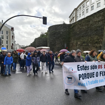 Tractores de Lugo vuelven a colapsar la ciudad en otra protesta contra el acuerdo con Mercosur