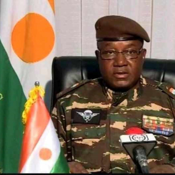 El general y líder de la junta militar de Níger, Abdourahmane Tchiani OFICINA DE LA RADIO Y TELEVISIÓN DE NÍGER
