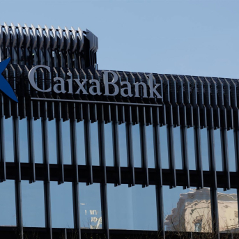 Fachada del edificio de CaixaBank, en Madrid (España) Eduardo Parra - Europa Press