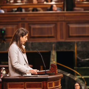 Niños y niñas alzan la voz en el Congreso para exigir sus derechos en Internet, en la escuela y en la política