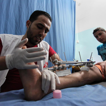 Trabajador de Médicos sin Fronteras en la Franja de Gaza Europa Press/Contacto/Mahmoud Ajour Trabajador de Médicos sin Fronteras en la Franja de Gaza Europa Press/Contacto/Mahmoud Ajour