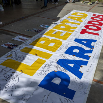 Pancarta en la que se pide la liberación de los presos políticos en Venezuela Europa Press/Contacto/Jimmy Villalta