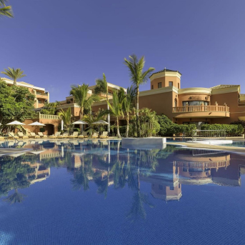 Hotel Las Madrigueras (Tenerife) CEDIDO POR SUMMUM HOTEL GROUP Hotel Las Madrigueras (Tenerife) CEDIDO POR SUMMUM HOTEL GROUP