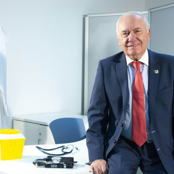 El presidente del Consejo General de Enfermería (CGE), Florentino Pérez Raya. CONSEJO GENERAL DE ENFERMERÍA