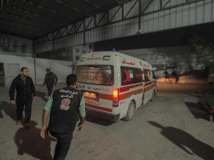 Una ambulancia a su llegada a un hospital de la Franja de Gaza tras un ataque del Ejército israelí Europa Press/Contacto/Hashim Zimmo, Hashem Zimmo
