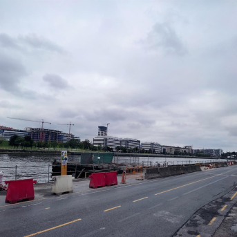 Carretera junto a la ría de Bilbao EUROPA PRESS