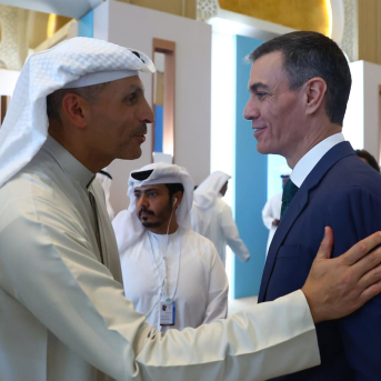 El presidente del Gobierno, Pedro Sanchez (d), durante la reunión anual del World Government Summit, a 3 de febrero de 2026, en Dubái (Emiratos Árabes Unidos). Pool Moncloa/Fernando Calvo El presidente del Gobierno, Pedro Sanchez (d), durante la reunión anual del World Government Summit, a 3 de febrero de 2026, en Dubái (Emiratos Árabes Unidos). Pool Moncloa/Fernando Calvo