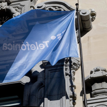 Fachada del edificio de Telefónica en la Gran Vía, a 28 de noviembre de 2025, en Madrid (España).  Eduardo Parra - Europa Press
