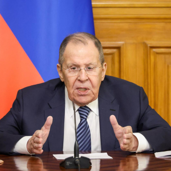 El ministro de Exteriores ruso, Sergei Lavrov, ofrece una rueda de prensa en Moscú. Europa Press/Contacto/Sergei Fadeichev