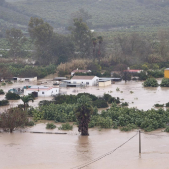 Imagen de la localidad gaditana de San Martín del Tesorillo y su entorno próximo inundado tras el paso de la borrasca Leonardo. A 5 de febrero de 2026, en Jimena de la Frontera, Cádiz (Andalucía, España). Francisco J. Olmo - Europa Press Imagen de la localidad gaditana de San Martín del Tesorillo y su entorno próximo inundado tras el paso de la borrasca Leonardo. A 5 de febrero de 2026, en Jimena de la Frontera, Cádiz (Andalucía, España). Francisco J. Olmo - Europa Press