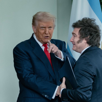 El presidente de Estados Unidos, Donald Trump, y el presidente de Argentina, Javier Milei. Andrew Leyden/ZUMA Press Wire/dp / DPA