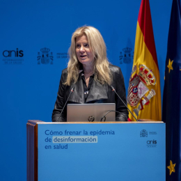La presidenta de la ANIS, Graziella Almendral, durante la jornada ‘Cómo frenar la epidemia de la desinformación en salud’, en el Ministerio de Sanidad, a 6 de febrero de 2026, en Madrid (España). Alberto Ortega - Europa Press