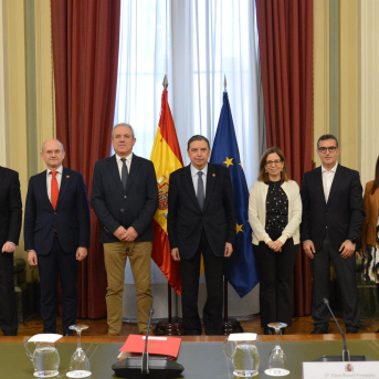 Planas ve una gran oportunidad para el vino español en los acuerdos con Mercosur, India e Indonesia