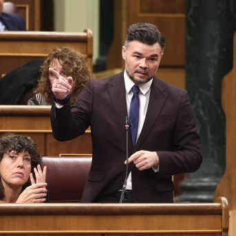 Ampliación | Rufián (ERC) pide una estrategia distinta ante PP y Vox: Lo que viene no se para con siglas