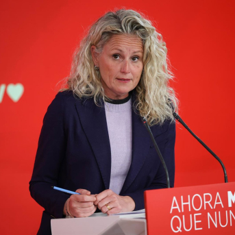 La portavoz de la CEF, Montse Mínguez, ofrece una rueda de prensa tras la reunión de la Comisión Ejecutiva Federal del PSOE, a 9 de febrero de 2026, en Madrid (España).  Alejandro Martínez Vélez - Europa Press