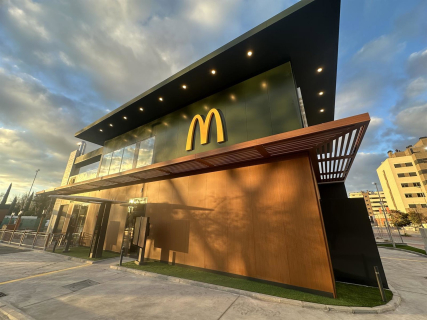 Restaurante McDonald's MCDONALD'S