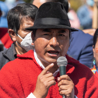 El líder indígena Leonidas Iza. Europa Press/Contacto/Vincent Ricci