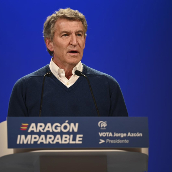 El presidente del PP, Alberto Núñez Feijóo, interviene en un mitin durante la campaña electoral del 8-F en Aragón, a 4 de febrero de 2026, en Huesca, Aragón (España). Verónica Lacasa - Europa Press El presidente del PP, Alberto Núñez Feijóo, interviene en un mitin durante la campaña electoral del 8-F en Aragón, a 4 de febrero de 2026, en Huesca, Aragón (España). Verónica Lacasa - Europa Press