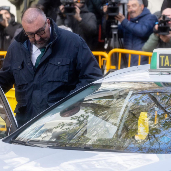 El ex asesor del ex ministro José Luis Ábalos, Koldo García, sale  del Tribunal Supremo tras declarar, a 17 de diciembre de 2024, en Madrid (España).  Eduardo Parra - Europa Press