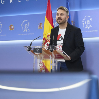 El diputado de Sumar Alberto Ibáñez durante una rueda de prensa anterior a la reunión de la junta de portavoces, en el Congreso de los Diputados, a 9 de septiembre de 2025, en Madrid (España). Jesús Hellín - Europa Press El diputado de Sumar Alberto Ibáñez durante una rueda de prensa anterior a la reunión de la junta de portavoces, en el Congreso de los Diputados, a 9 de septiembre de 2025, en Madrid (España). Jesús Hellín - Europa Press
