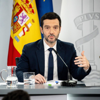 El ministro de Consumo, Pablo Bustinduy, en rueda de prensa posterior a Consejo de Ministros | Gabriel Luengas 