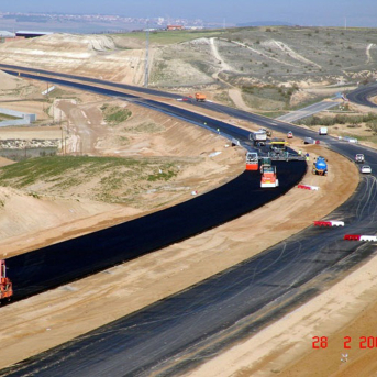 Obras de construcción de la autopista Madrid-Toledo AUTOPIASTA MADRID-TOLEDO