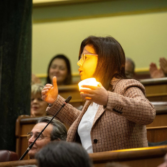 Marlaska justifica la baliza V16 y el PP la liga a un nuevo escándalo de corrupción del PSOE