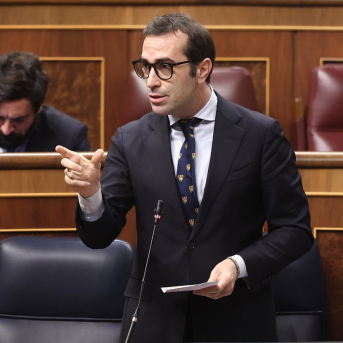 Cuerpo promete a Bildu analizar nuevas medidas ante el ERE de Tubos Reunidos