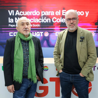 Los secretarios generales de UGT, Pepe Álvarez (izda), y de CCOO, Unai Sordo (dcha) , en una imagen de archivo Marta Fernández - Europa Press
