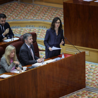 Ayuso justifica su Medalla a EEUU y acusa al Gobierno de aislar a España y acercarse solo a Hamás