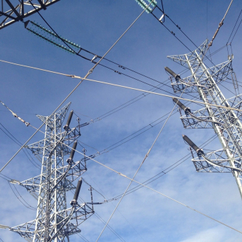 Torres de alta tensión, electricidad, luz EUROPA PRESS