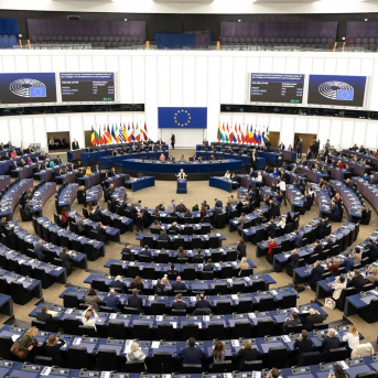 Eurocámara Comisión Europea