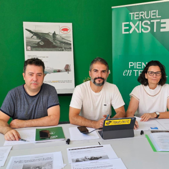 Los concejales de Teruel Existe en Calamocha: Antonio Abad, Nieves Sánchez y José María Hernández. TERUEL EXISTE.