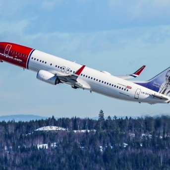 Avión de Norwegian Airlines. NORWEGIAN Avión de Norwegian Airlines. NORWEGIAN